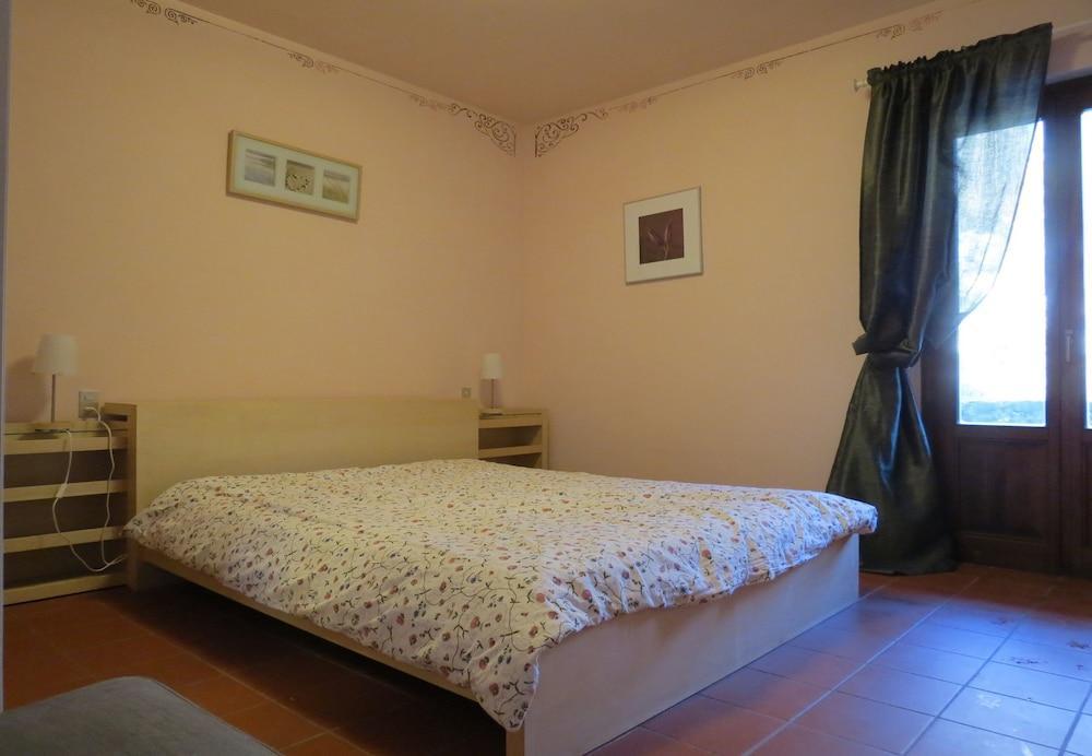 Residence Il Castagno Pistoia Esterno foto